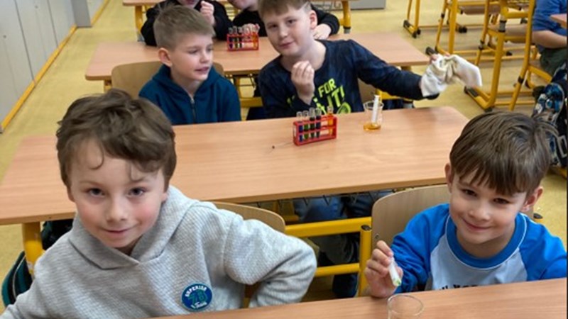 Kroužky malých badatelů a vědátorů se rozjely