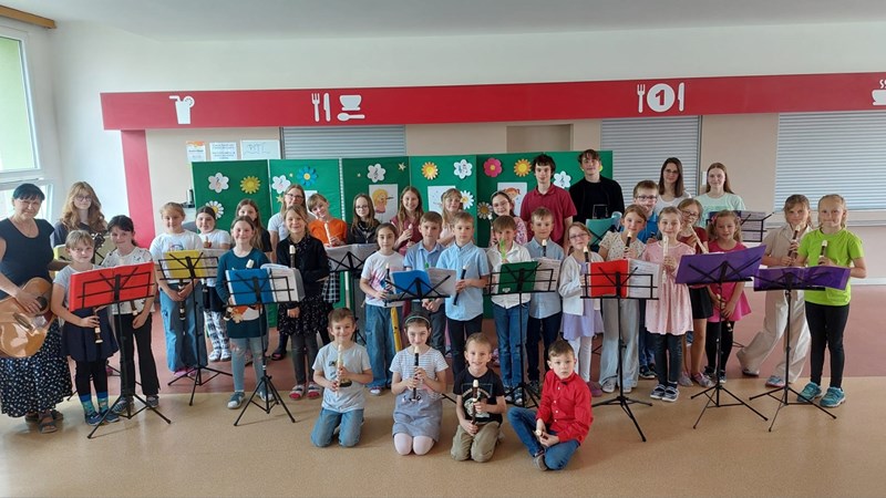 Vystoupení flétnových souborů školy