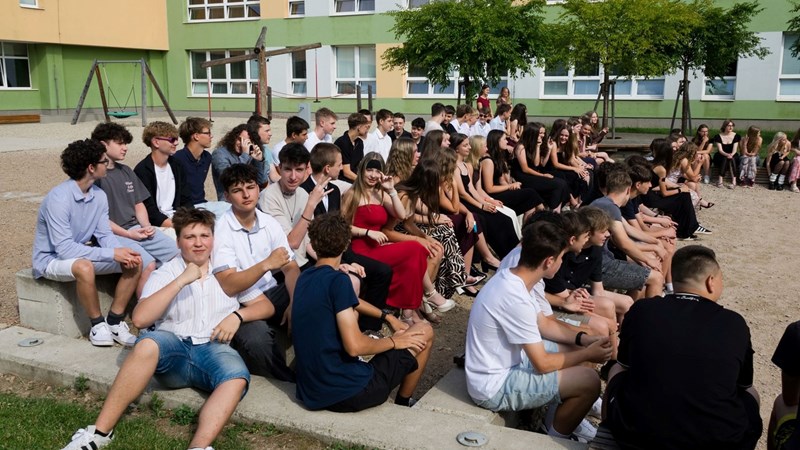 Rozloučení s deváťáky
