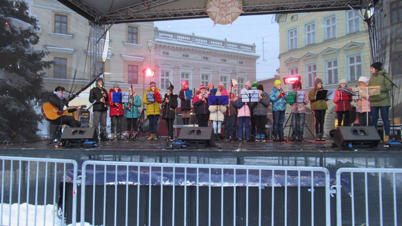 Vánoční koncert flétnového souboru„ Zpívejte  andělé po roce"
